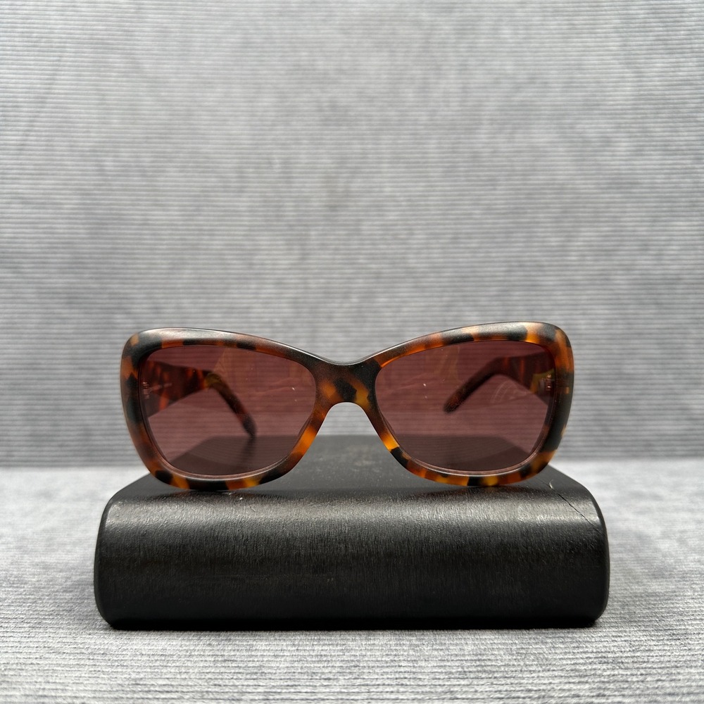 BCBGMAXAZRIA Tortoise Shell Y2K Sunglasses BC 190‎ TOR 57-17-140 Brown Rectangle